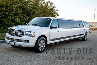 We provide executive style luxury limousine service around Edmonton for events